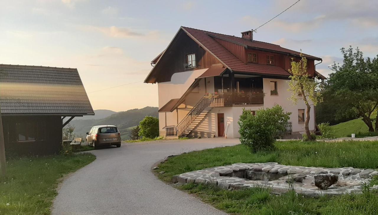 Healing Farm Gorenja Vas (Gorenja Vas-Poljane) Exterior foto